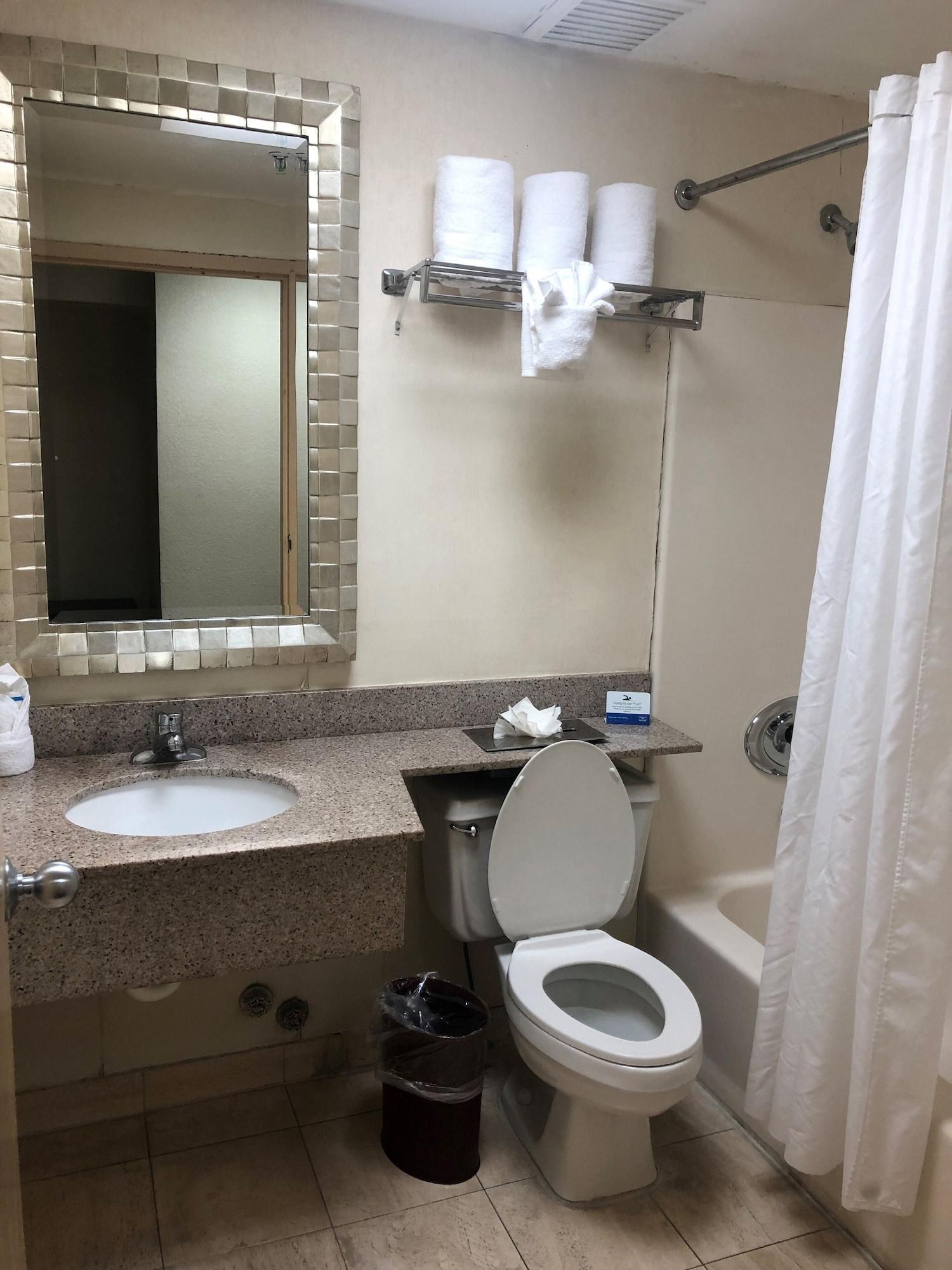 Rodeway Inn South Miami - Coral Gables מראה חיצוני תמונה