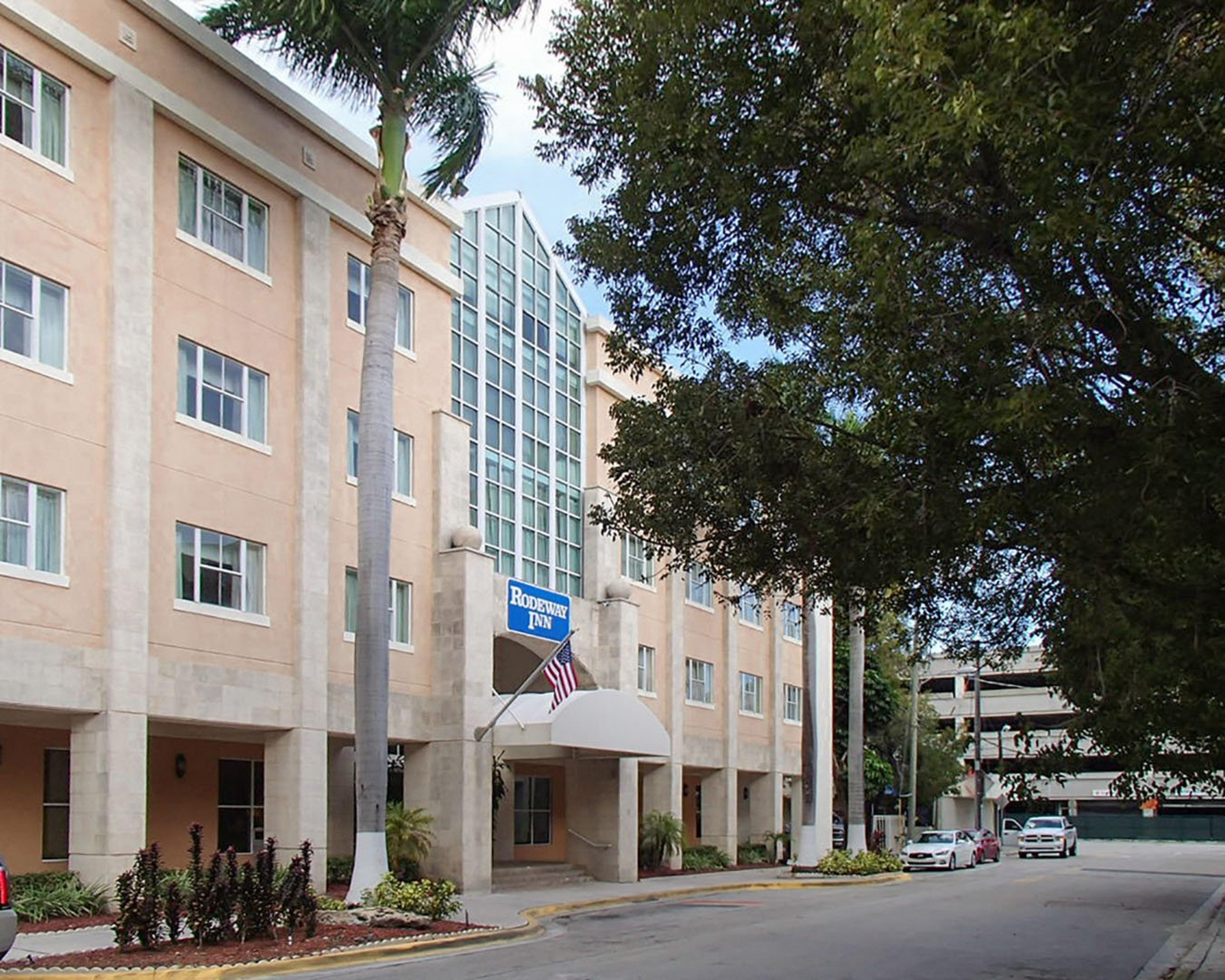 Rodeway Inn South Miami - Coral Gables מראה חיצוני תמונה