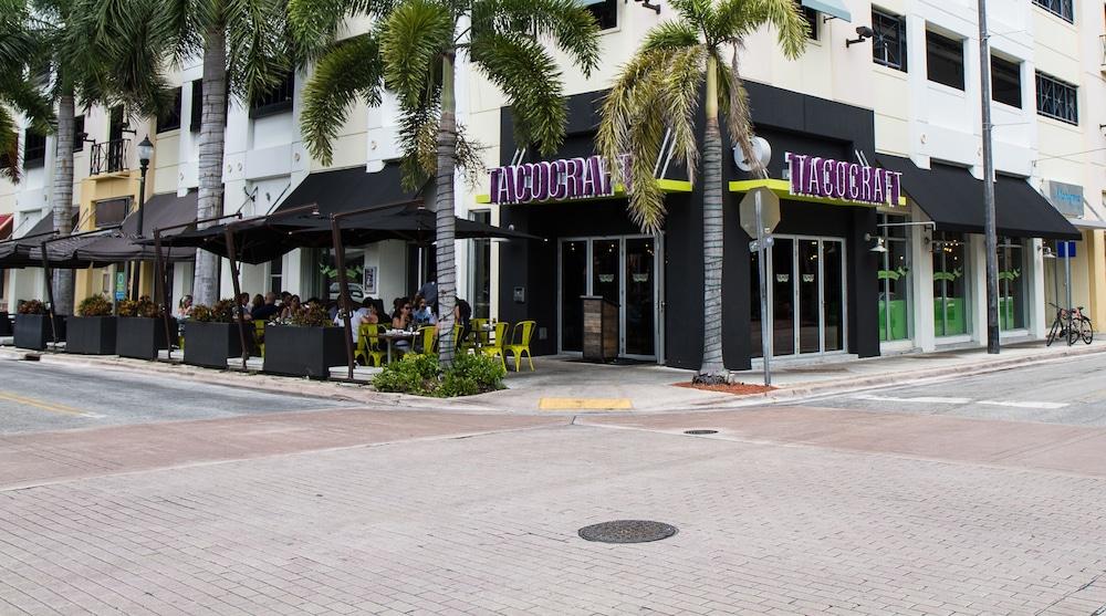 Rodeway Inn South Miami - Coral Gables מראה חיצוני תמונה